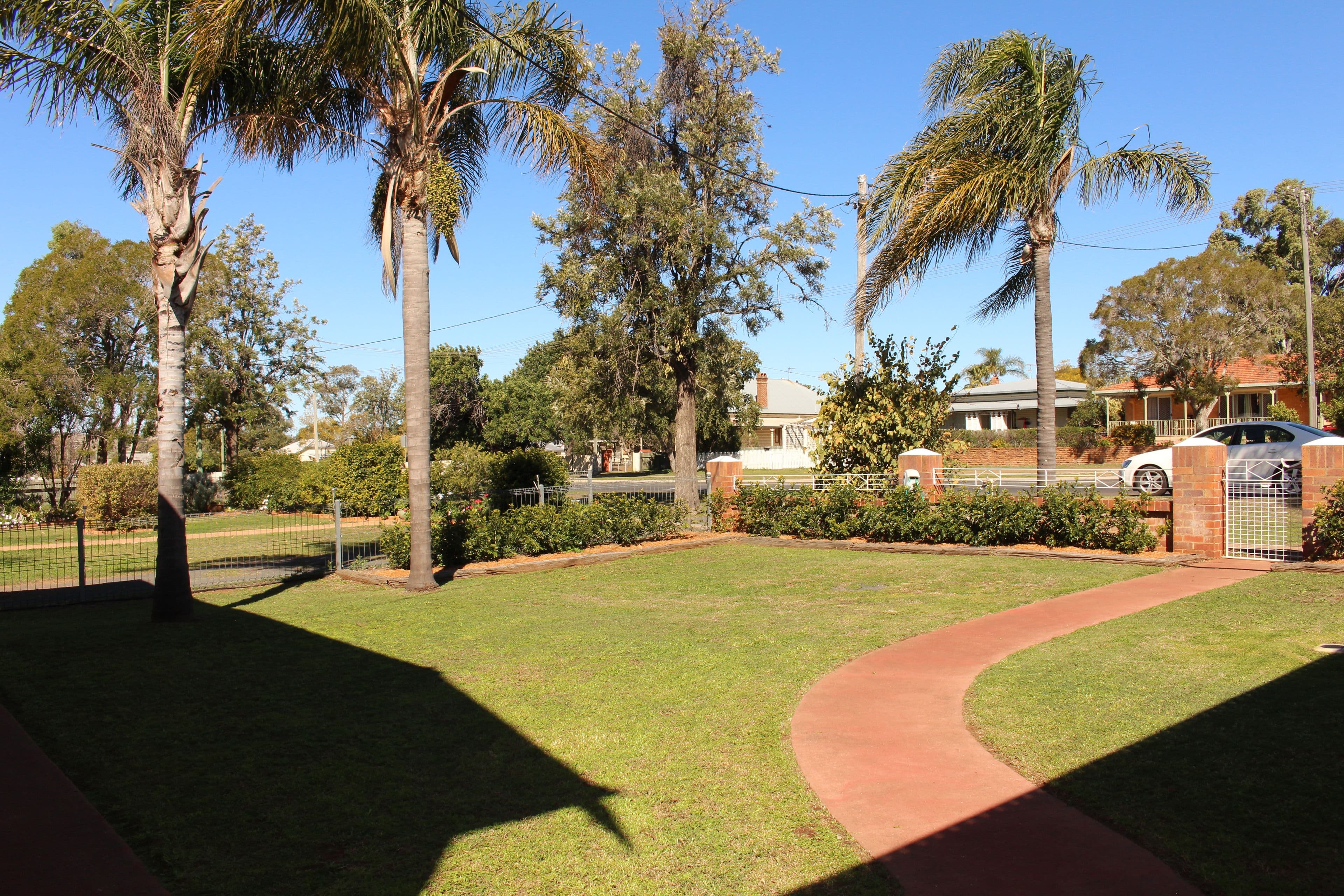 27 Yandilla Street, Pittsworth QLD 4356, Pittsworth - Thumbnail 3