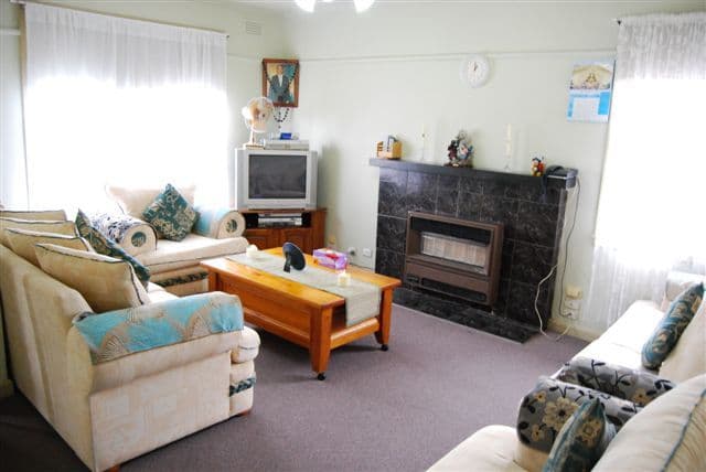 30 Setani Crescent, HEIDELBERG WEST VIC 3081, Heidelberg West - Thumbnail 2