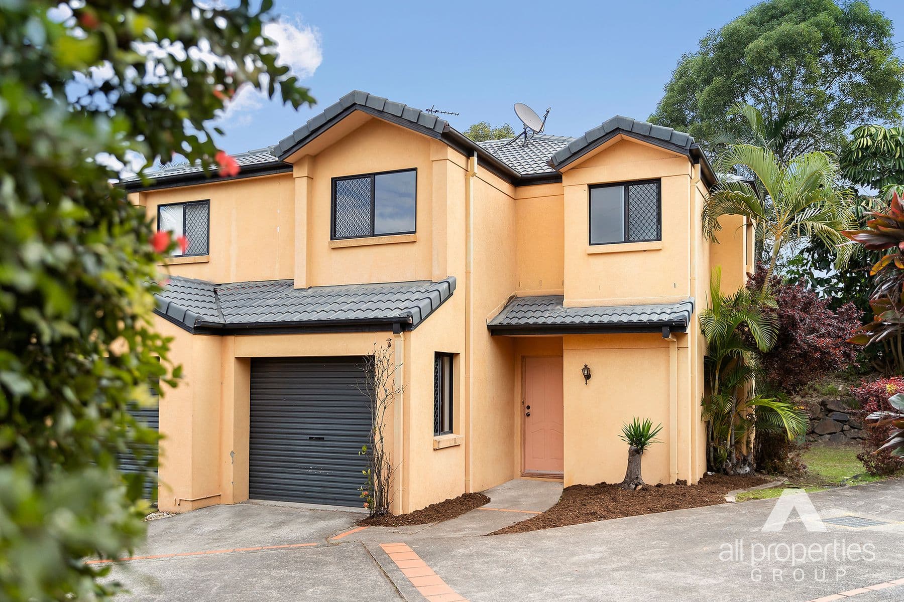 8/120 Highfield Drive, Merrimac QLD 4226, Merrimac - Image 1
