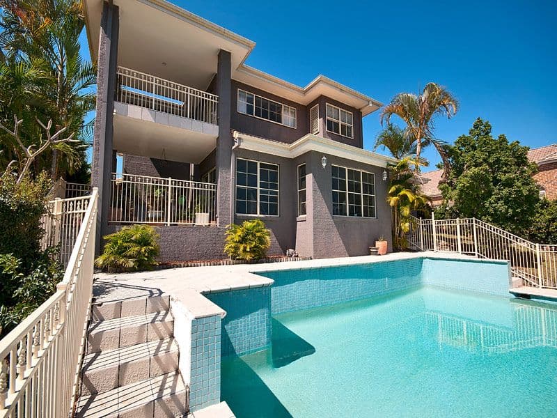 52 Martingale Circuit, CLEAR ISLAND WATERS QLD 4226, Clear Island Waters - Thumbnail 5
