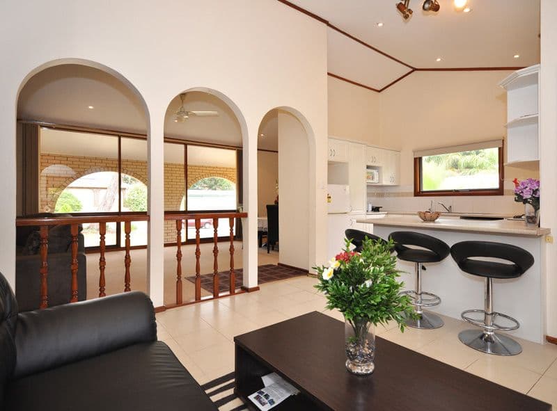 18 Iona Road, ABERFOYLE PARK SA 5159, Aberfoyle Park - Thumbnail 2