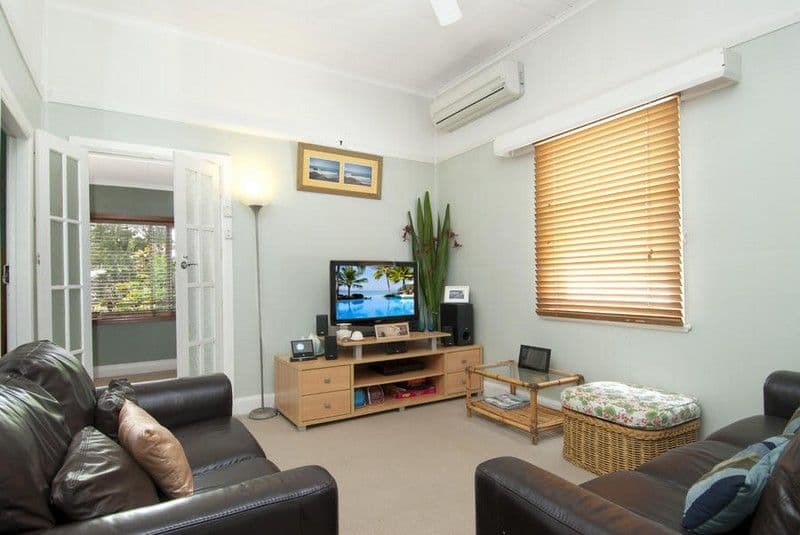 6 Junction Street, HELENSBURGH NSW 2508, Helensburgh - Thumbnail 2