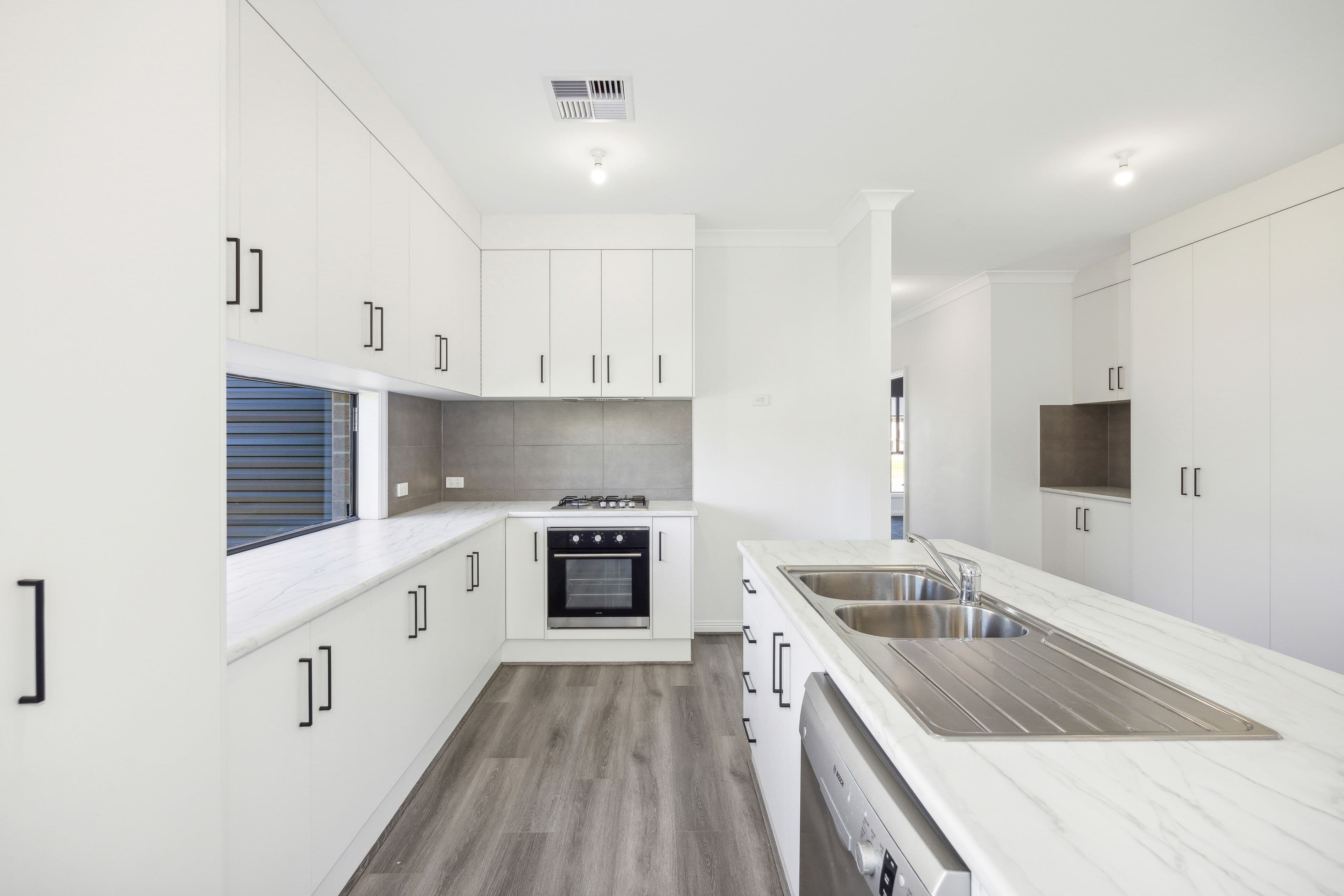 40 Thomas Street, Strathalbyn SA 5255, Strathalbyn - Thumbnail 4