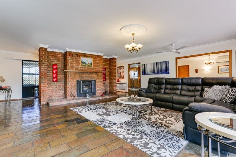 34 Steven Street, Camira QLD 4300, Camira - Thumbnail 3
