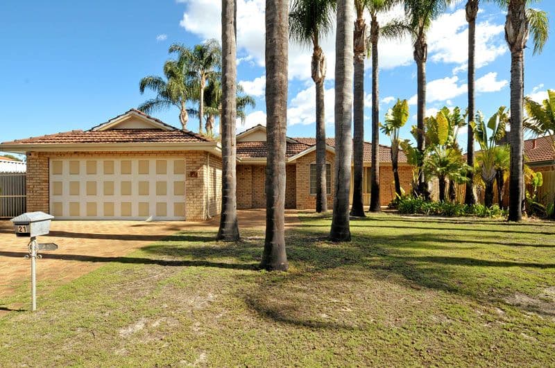 21 Solas Road, MORLEY WA 6062, Morley - Image 1