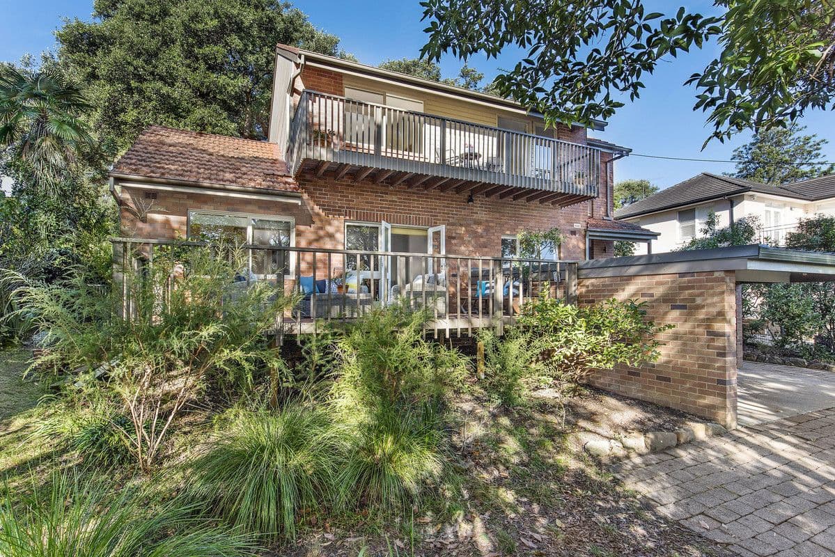 13 Hinkler Street, Greenwich - Image 1