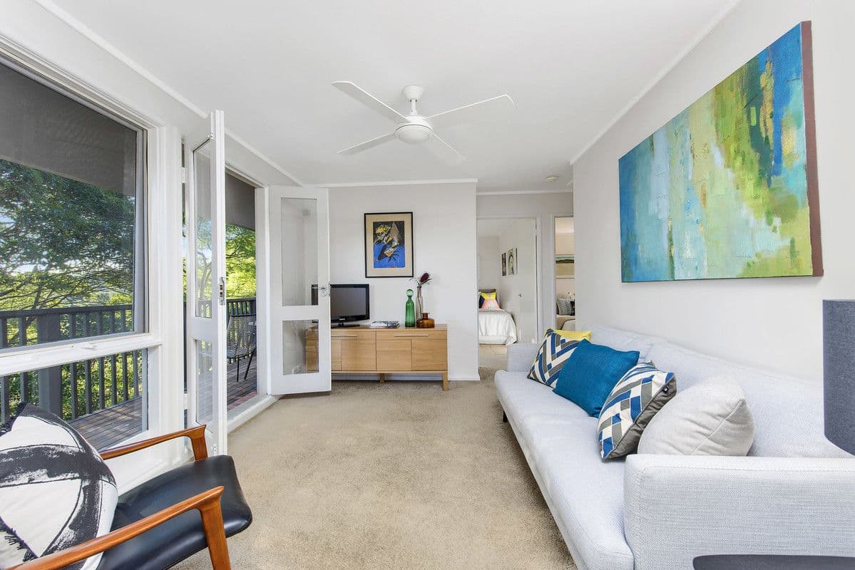 13 Hinkler Street, Greenwich - Thumbnail 6