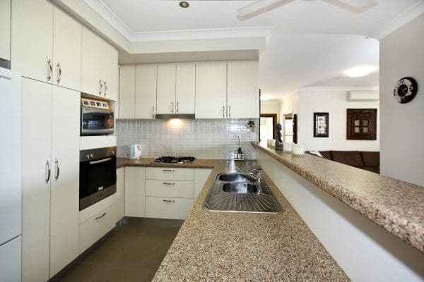 4 Polmaise Close, BURDELL QLD 4818, Burdell - Thumbnail 8