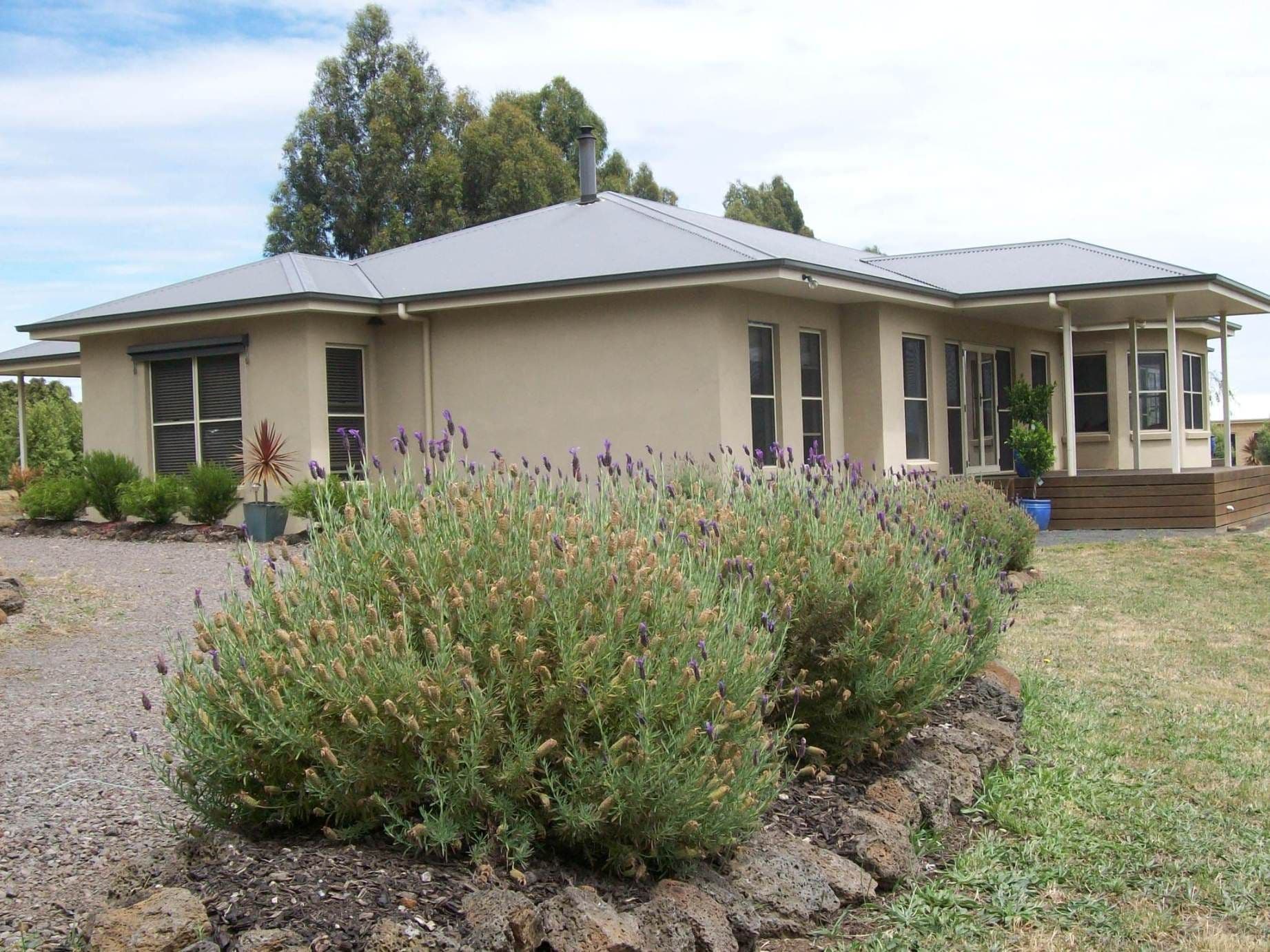 23 Paynes Road, HAMILTON VIC 3300, Hamilton - Image 1