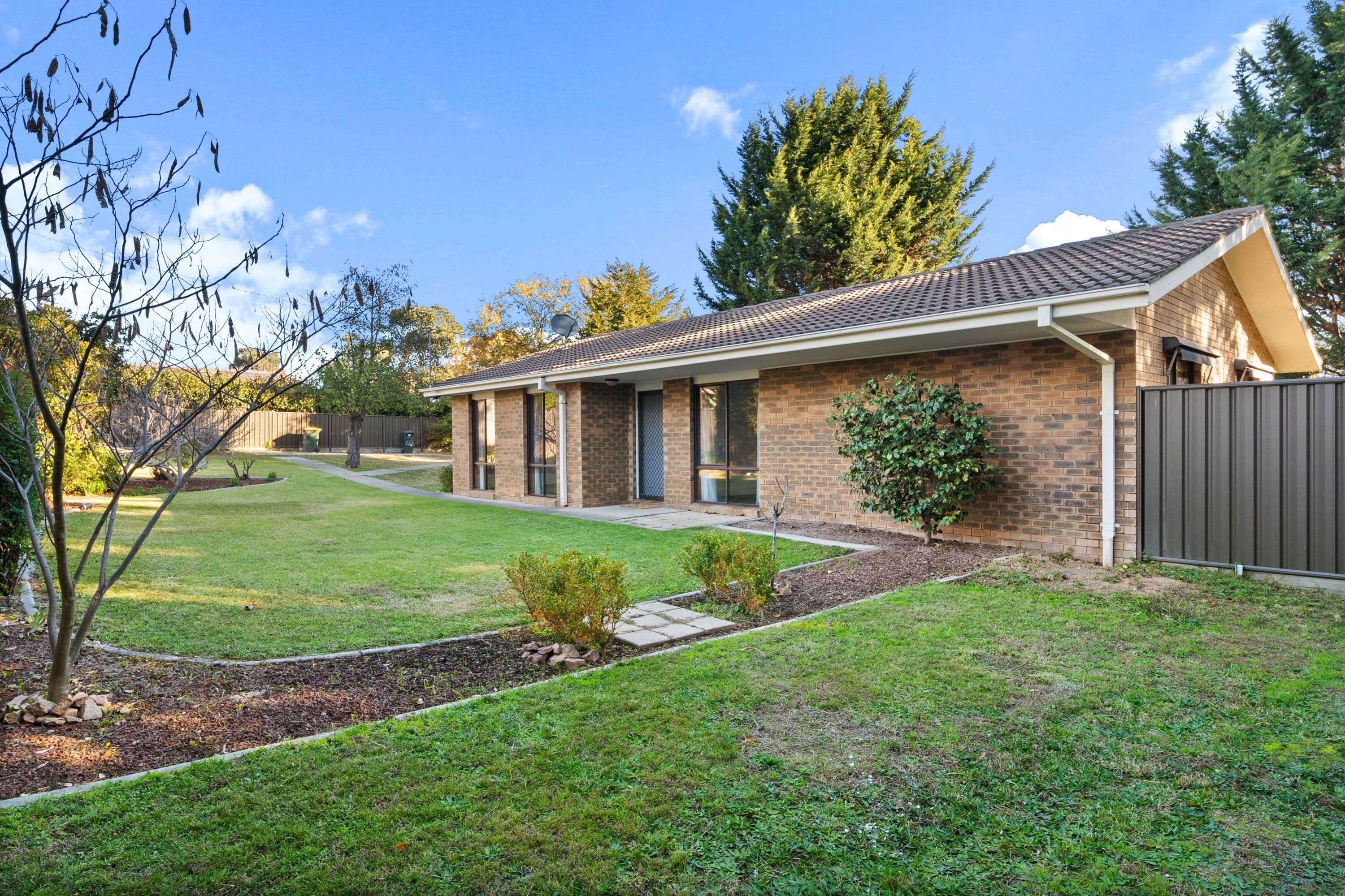 25 Laughton Street, Chisholm ACT 2905, Chisholm - Thumbnail 2