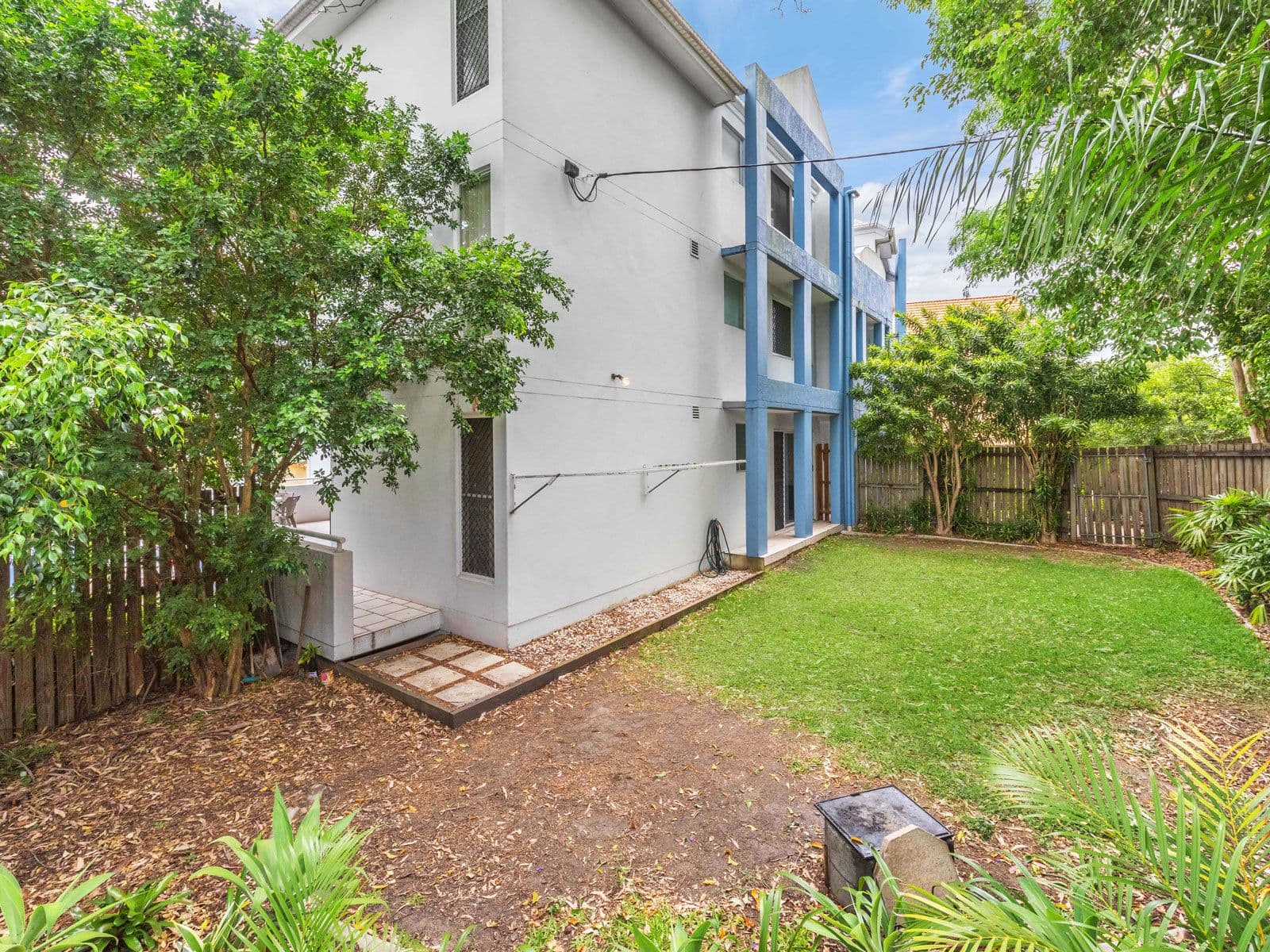 183 Waterworks Road, Ashgrove QLD 4060, Ashgrove - Thumbnail 2