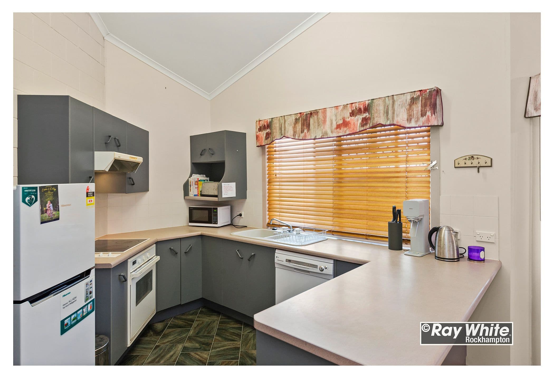 31 King Street, The Range QLD 4700, The Range - Thumbnail 3