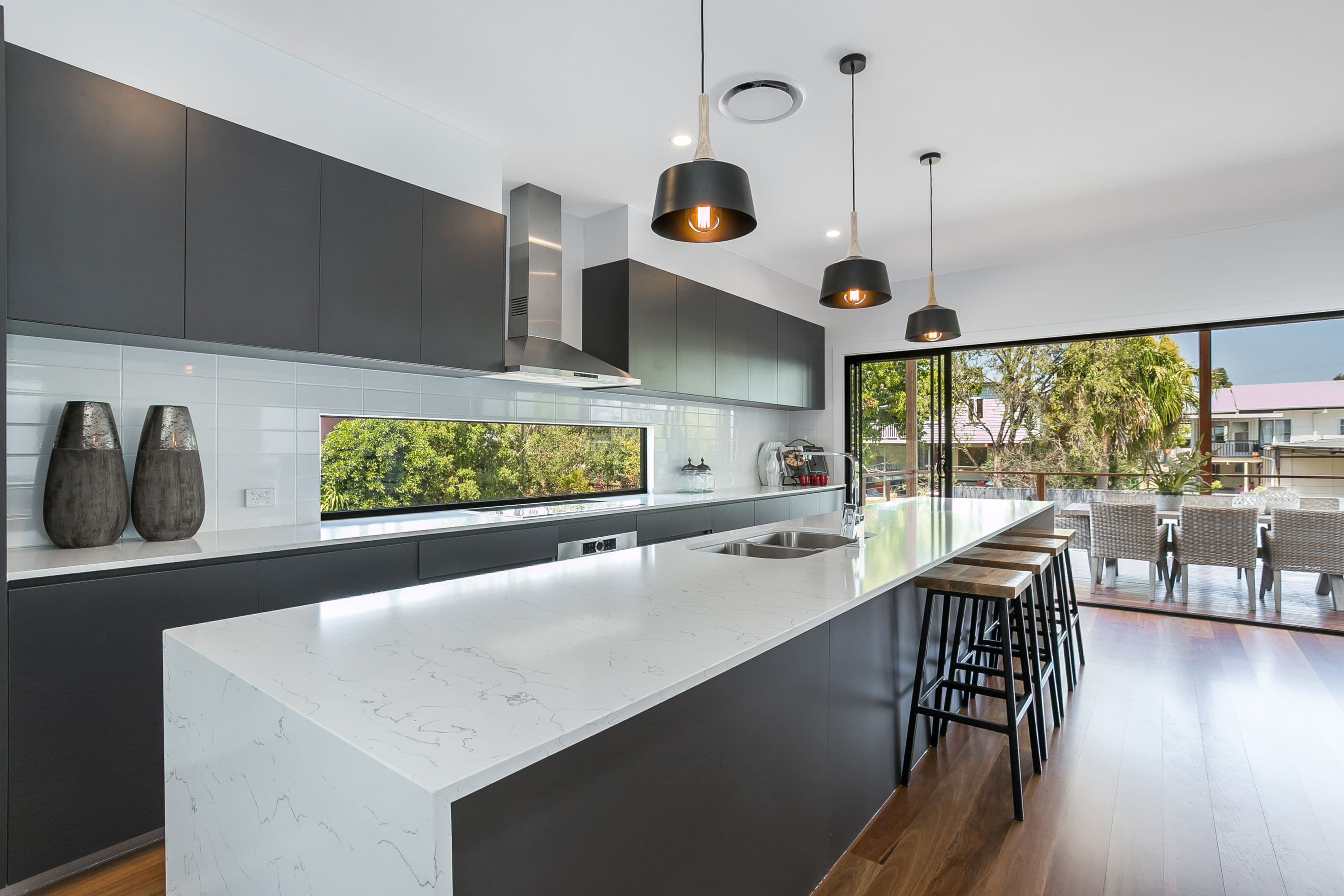 281 Long Street East, Graceville QLD 4075, Graceville - Thumbnail 2