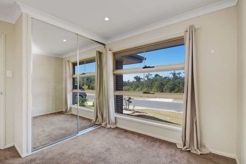 14 Mapleton Drive, North Lakes QLD 4509, North Lakes - Thumbnail 7