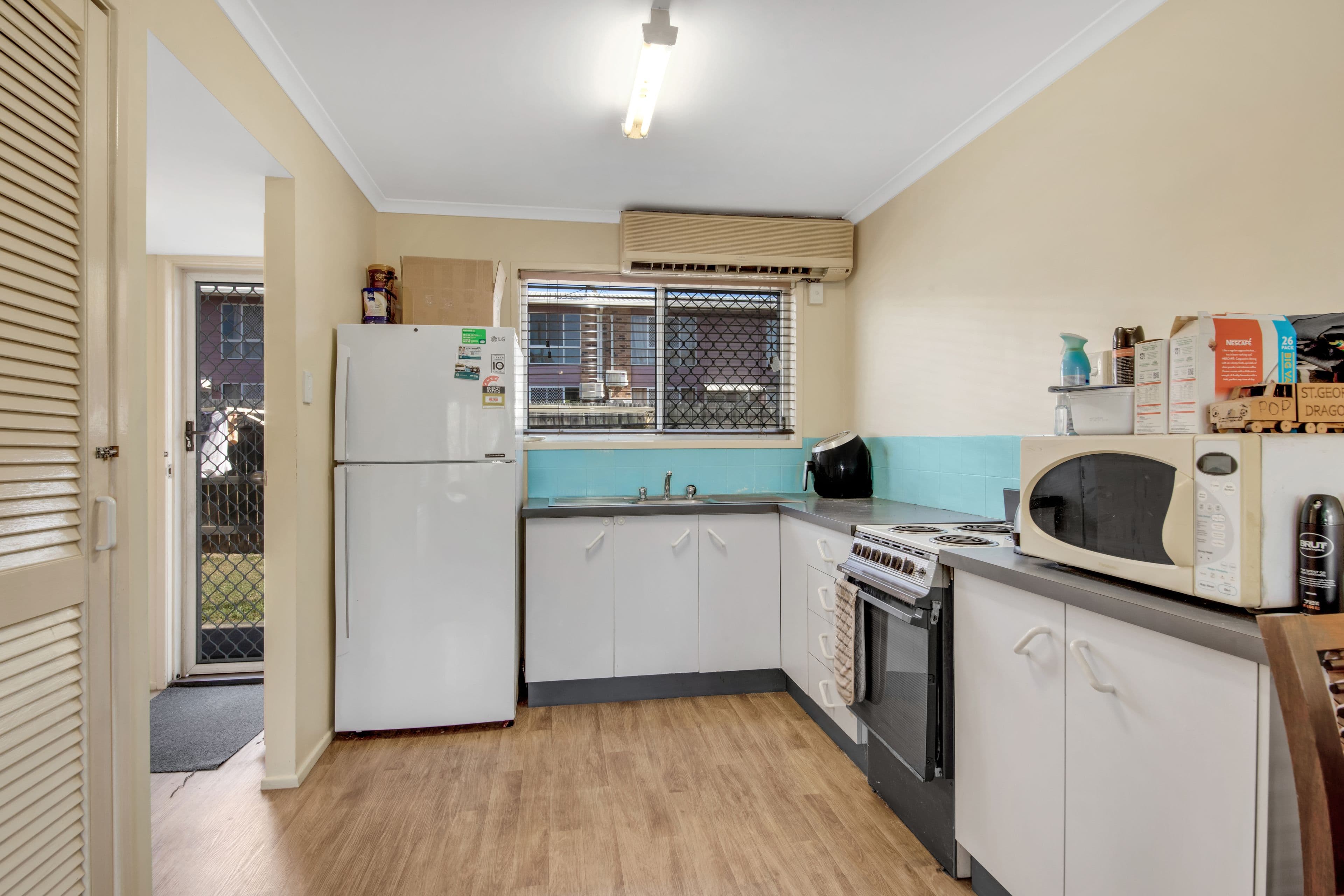 37 French Street, South Gladstone QLD 4680, South Gladstone - Thumbnail 4