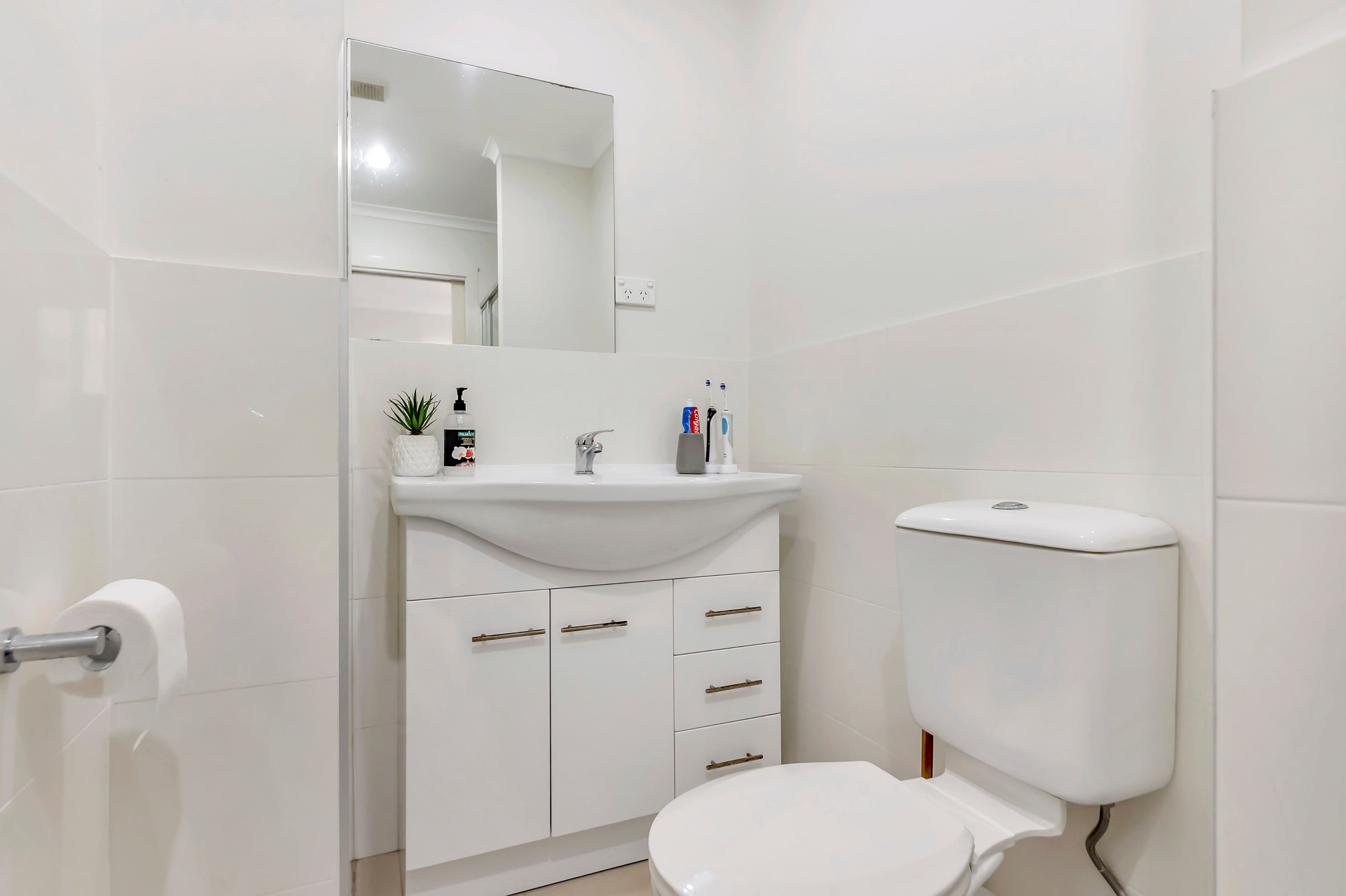 4 Ross Road, Queanbeyan NSW 2620, Queanbeyan - Thumbnail 8