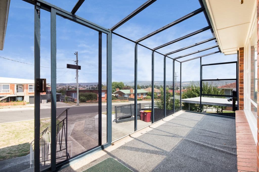 7 Cedar Street, NEWNHAM TAS 7248, Newnham - Thumbnail 2