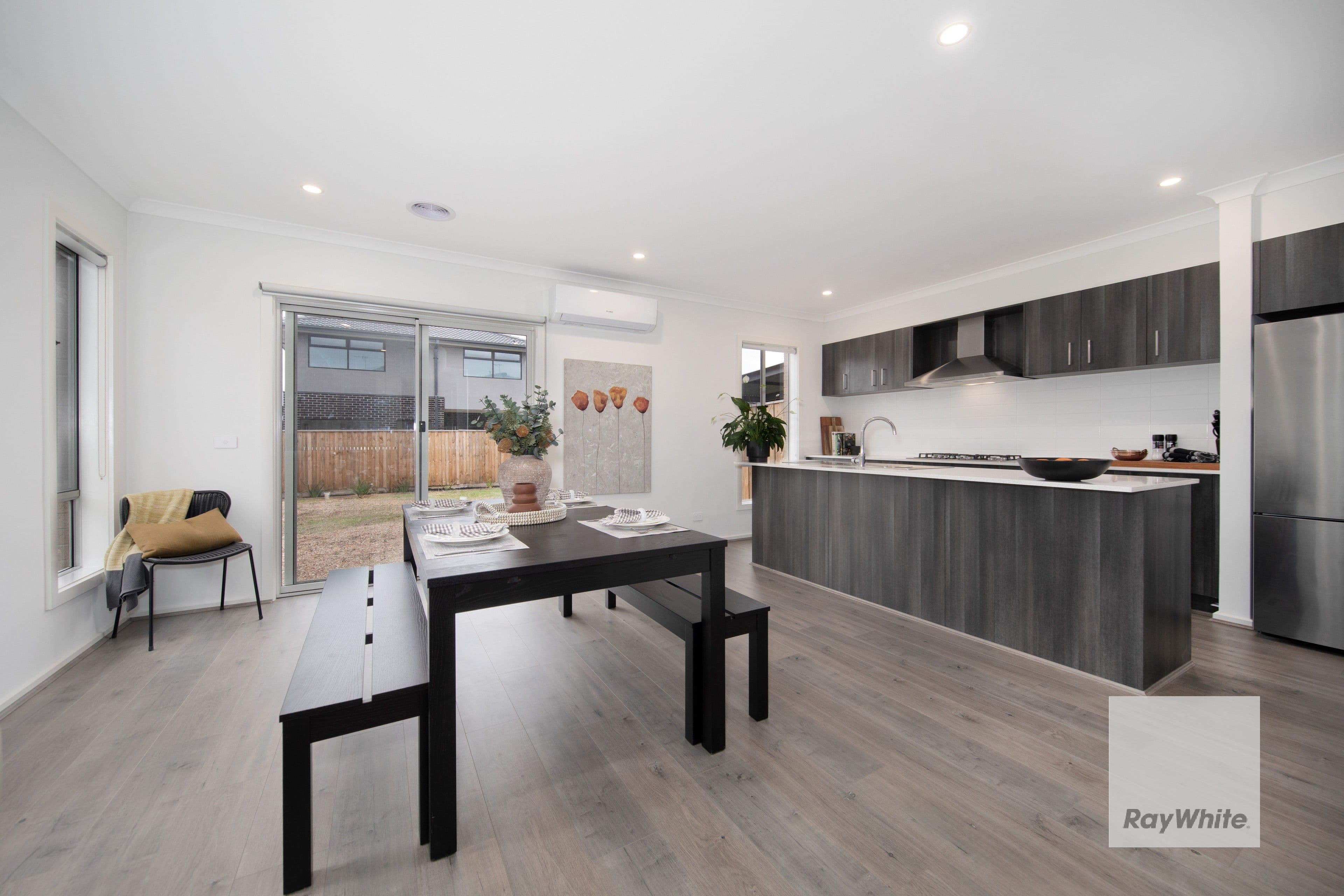 9 Opera Boulevard, BONNIE BROOK VIC 3335, Bonnie Brook - Thumbnail 5