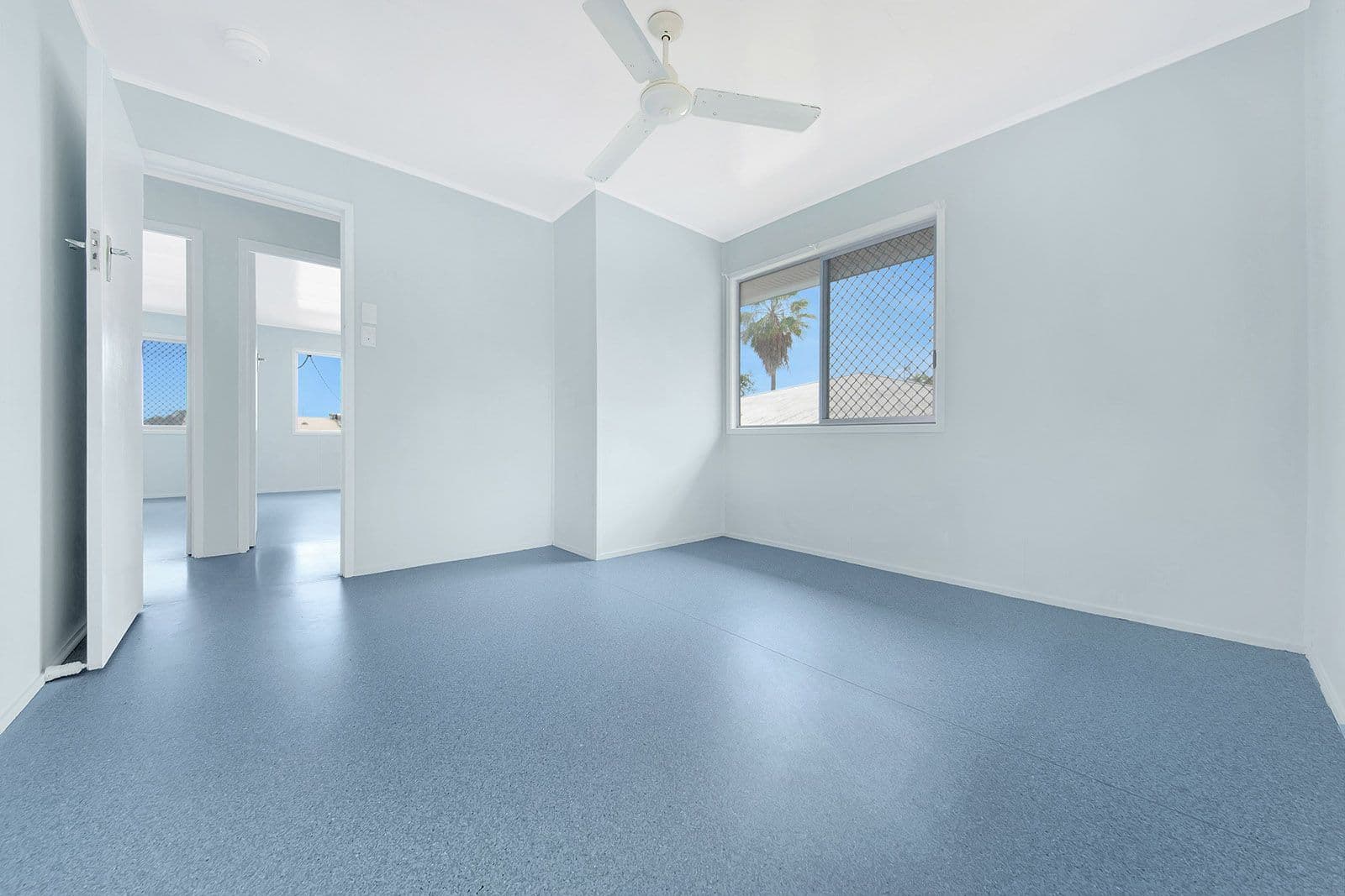 17 Whiting Street, Toolooa QLD 4680, Toolooa - Thumbnail 7