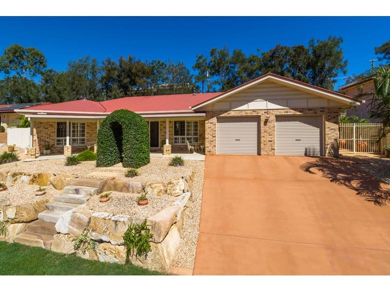 17 Puccini Place, Mackenzie QLD 4156, Mackenzie - Image 1