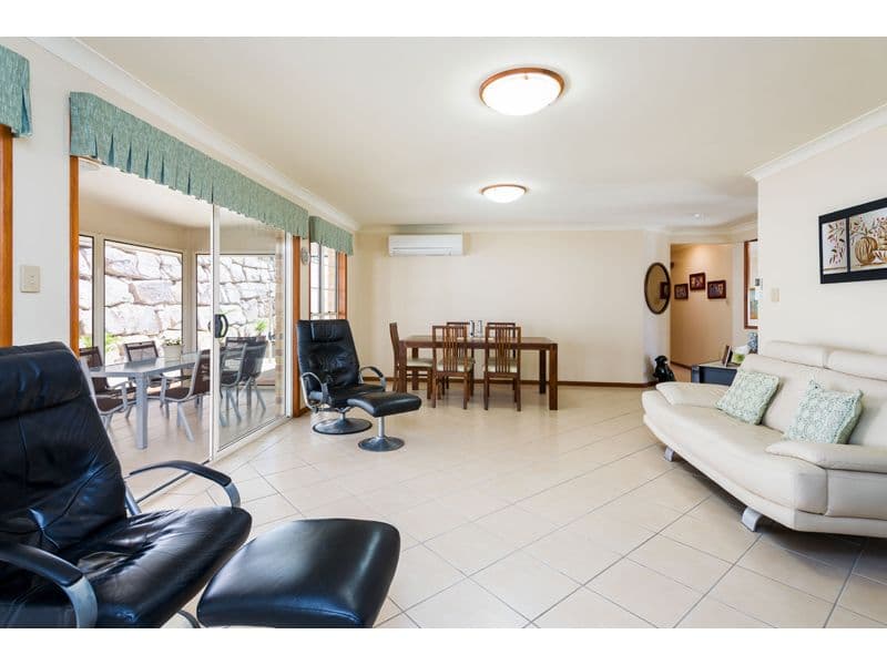 17 Puccini Place, Mackenzie QLD 4156, Mackenzie - Thumbnail 2