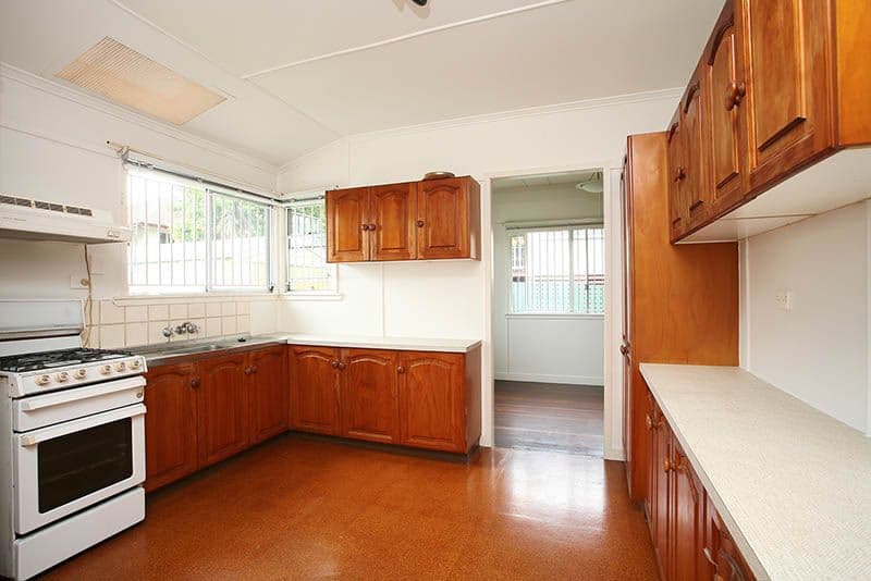6 Wemvern Street, UPPER MOUNT GRAVATT QLD 4122, Upper Mount Gravatt - Thumbnail 3