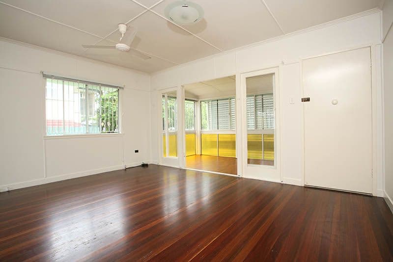 6 Wemvern Street, UPPER MOUNT GRAVATT QLD 4122, Upper Mount Gravatt - Thumbnail 4