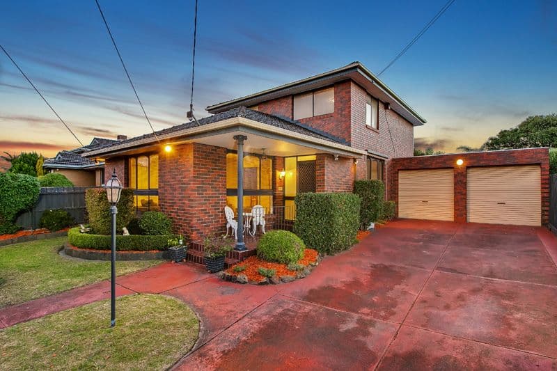 17 Glenelg Drive, MENTONE VIC 3194, Mentone - Image 1