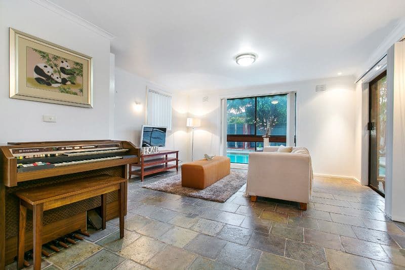 17 Glenelg Drive, MENTONE VIC 3194, Mentone - Thumbnail 6