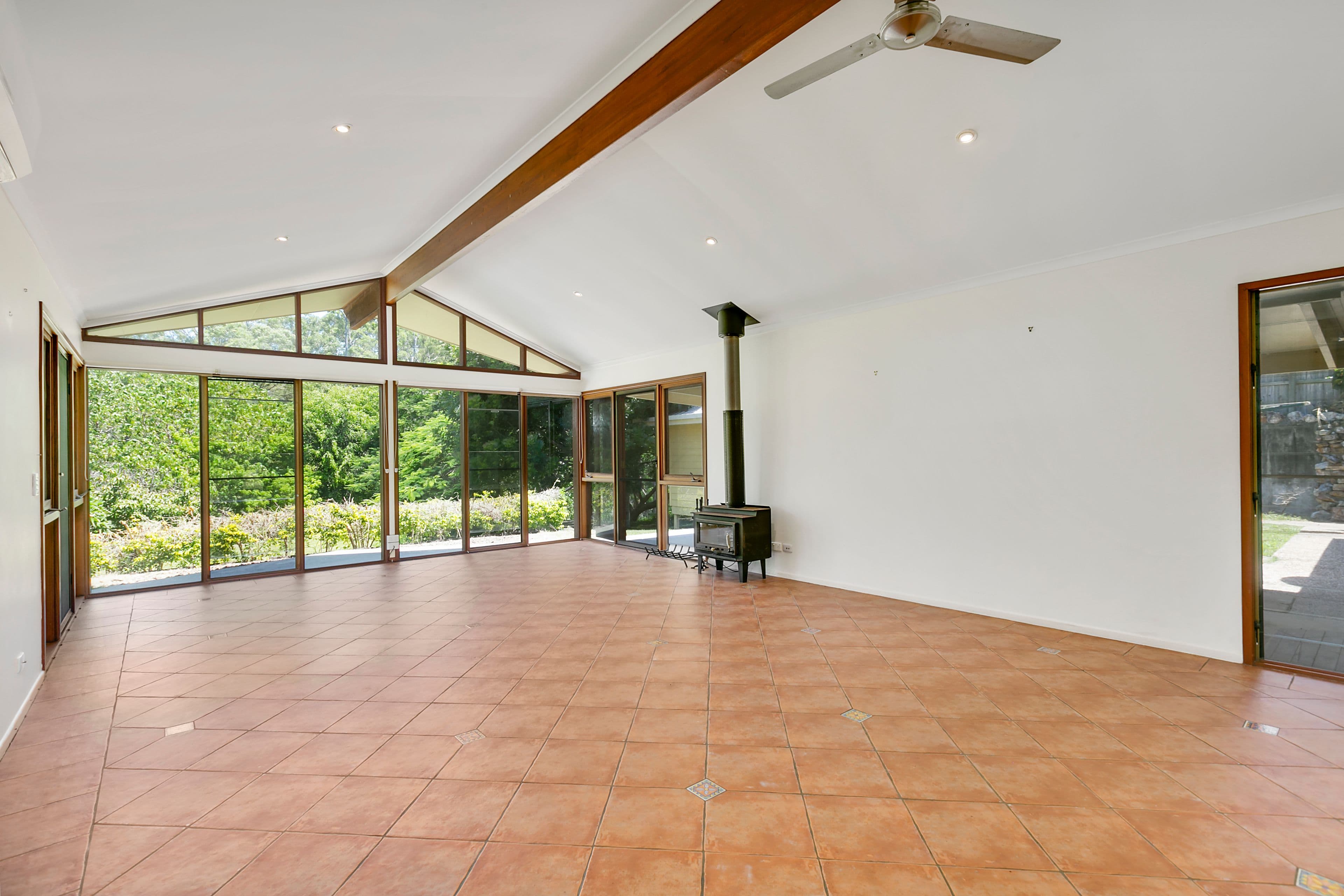 6 Paperbark Court, Parkwood QLD 4214, Parkwood - Thumbnail 2