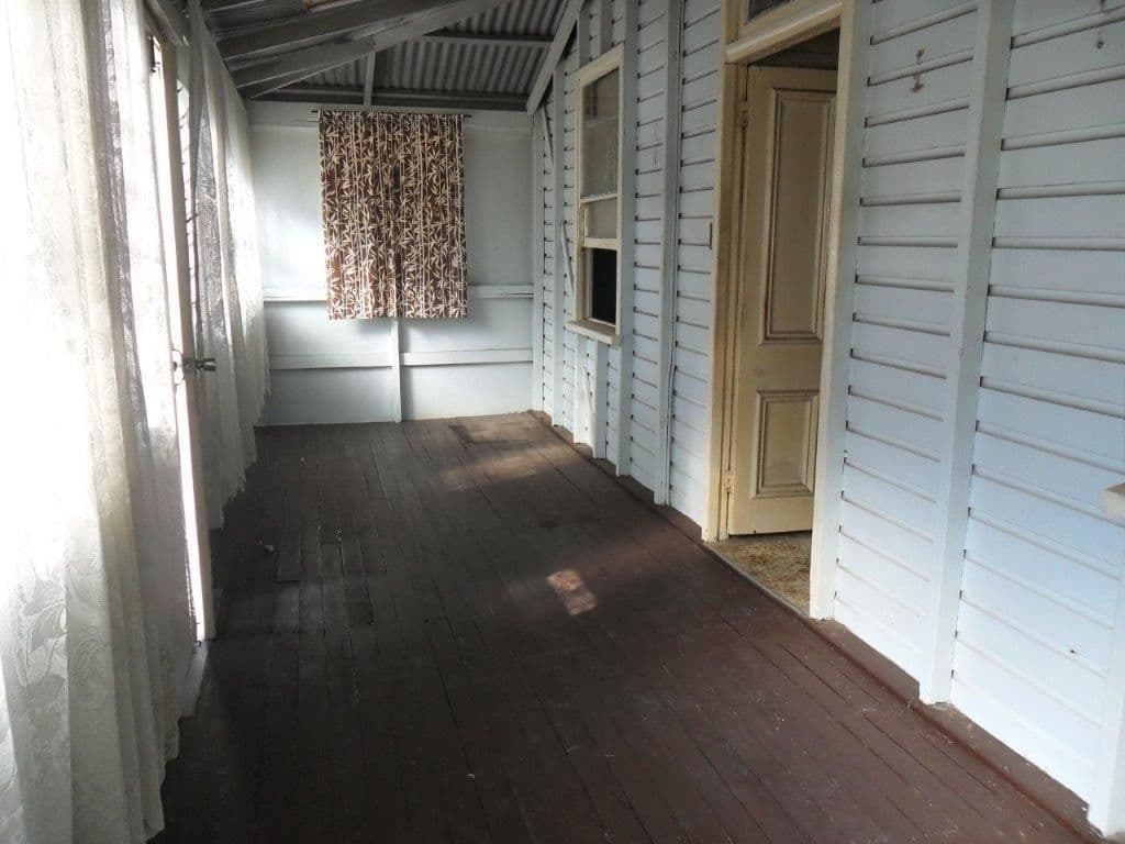 123 Derby Street, Allenstown QLD 4700, Allenstown - Thumbnail 3