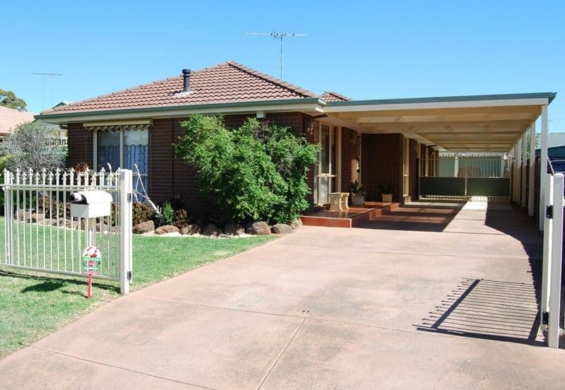 7 Boulder Court, LARA VIC 3212, Lara - Image 1