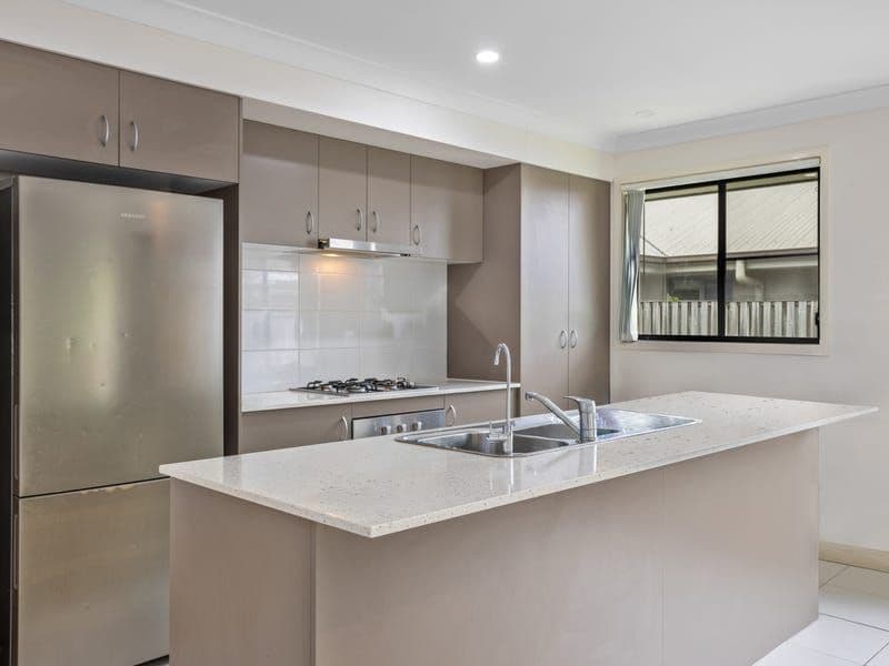 40 Keppel Way, Coomera QLD 4209, Coomera - Thumbnail 3