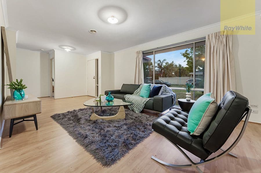 30 Riversdale Street, Craigieburn VIC 3064, Craigieburn - Thumbnail 2