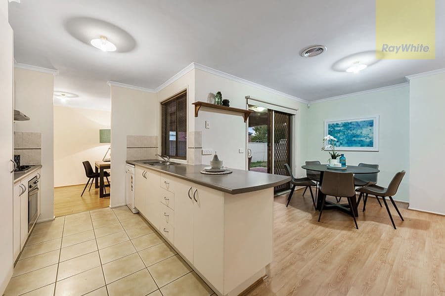 30 Riversdale Street, Craigieburn VIC 3064, Craigieburn - Thumbnail 5
