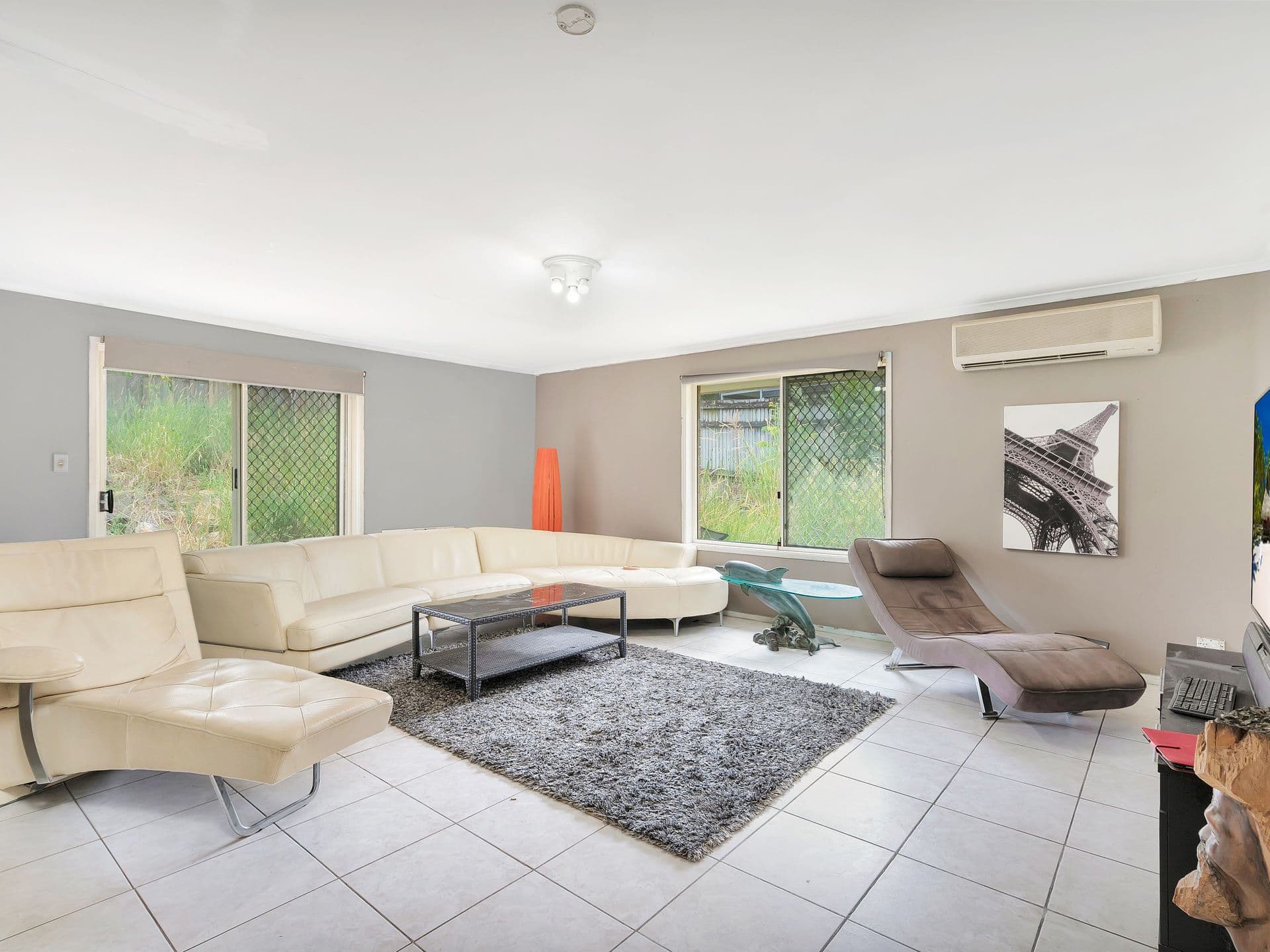 9 Longcove Place, Parkwood QLD 4214, Parkwood - Thumbnail 2