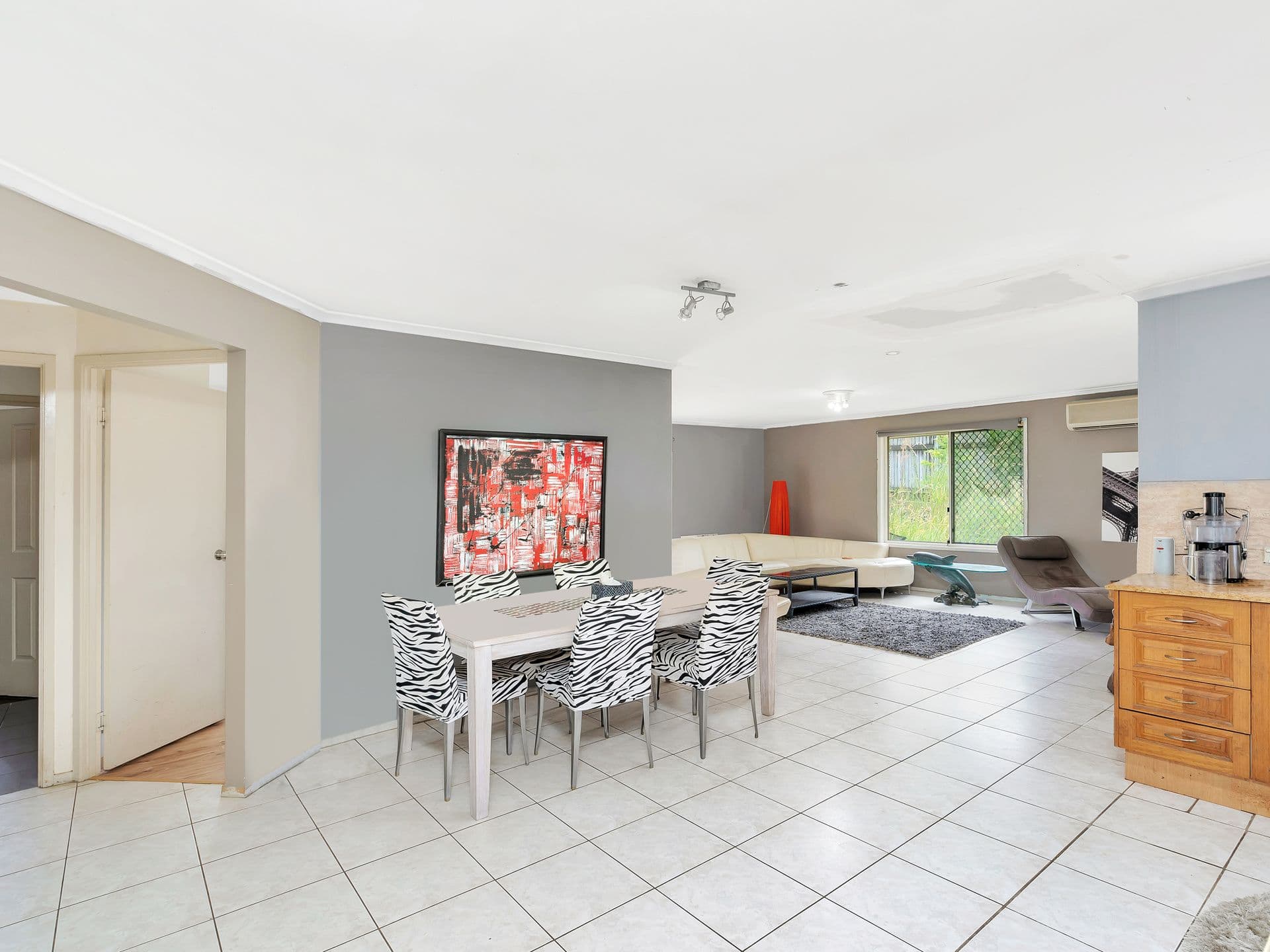 9 Longcove Place, Parkwood QLD 4214, Parkwood - Thumbnail 4