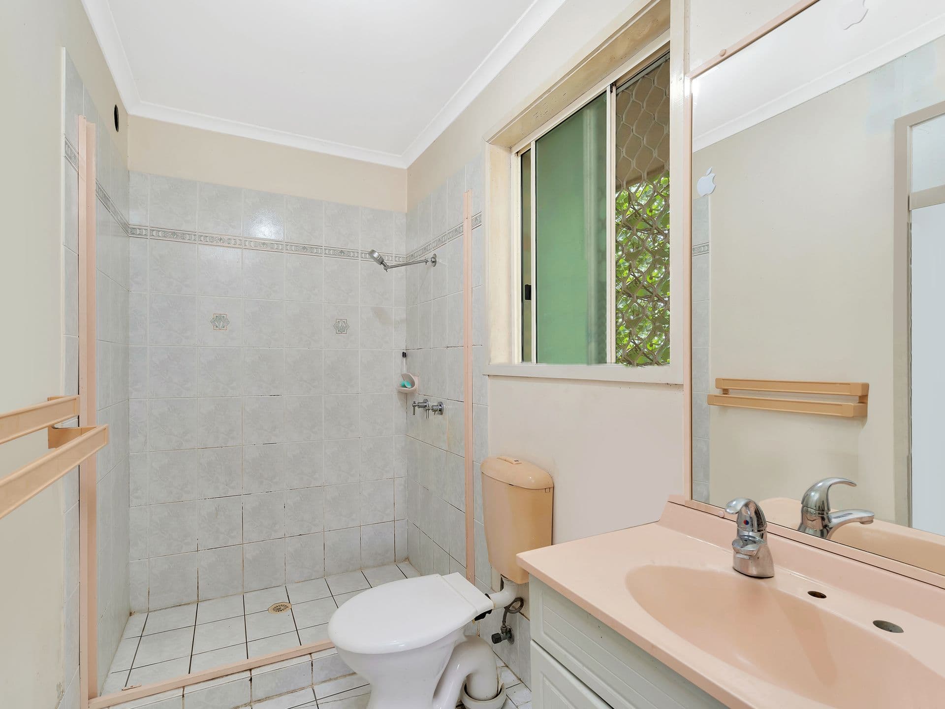 9 Longcove Place, Parkwood QLD 4214, Parkwood - Thumbnail 8