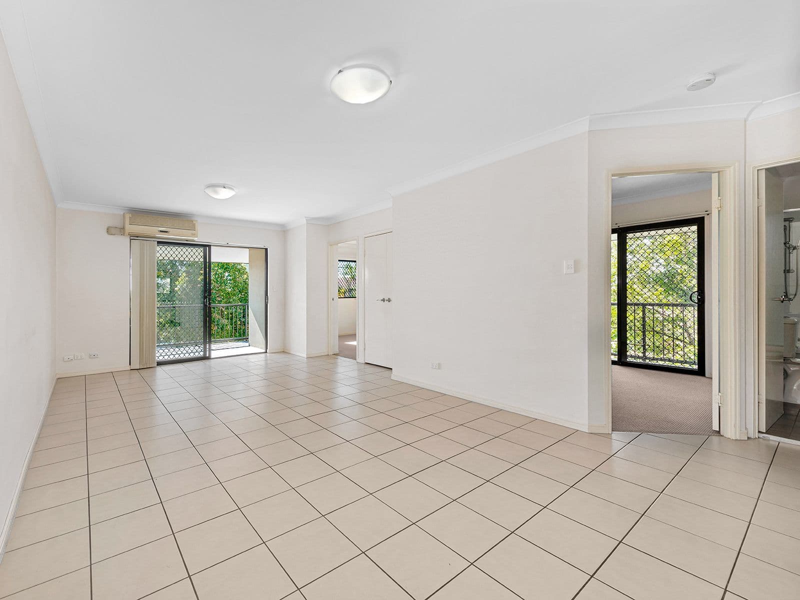 56 Wallace Street, Chermside QLD 4032, Chermside - Thumbnail 4