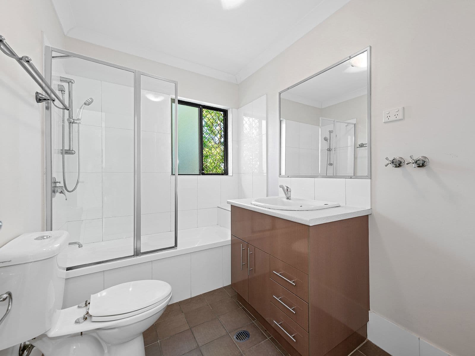56 Wallace Street, Chermside QLD 4032, Chermside - Thumbnail 8