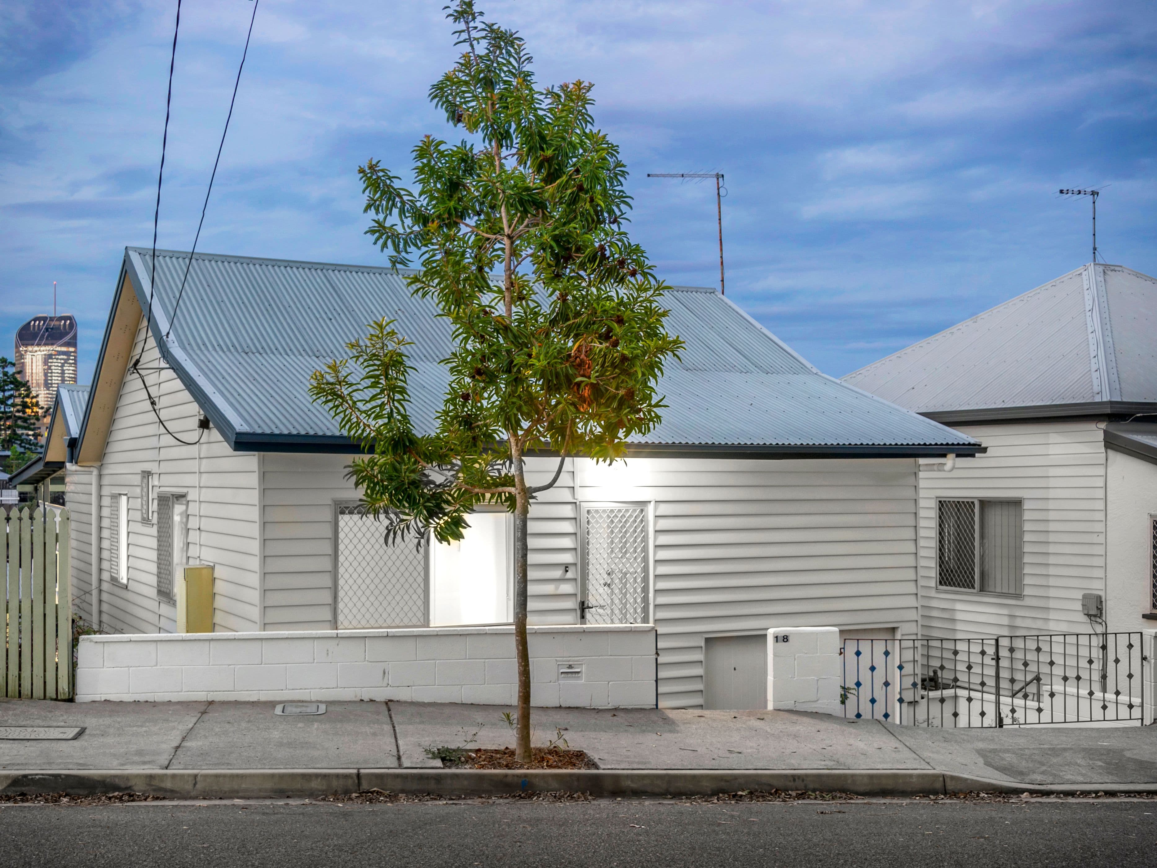 18 Gertrude Street, Highgate Hill QLD 4101, Highgate Hill - Image 1