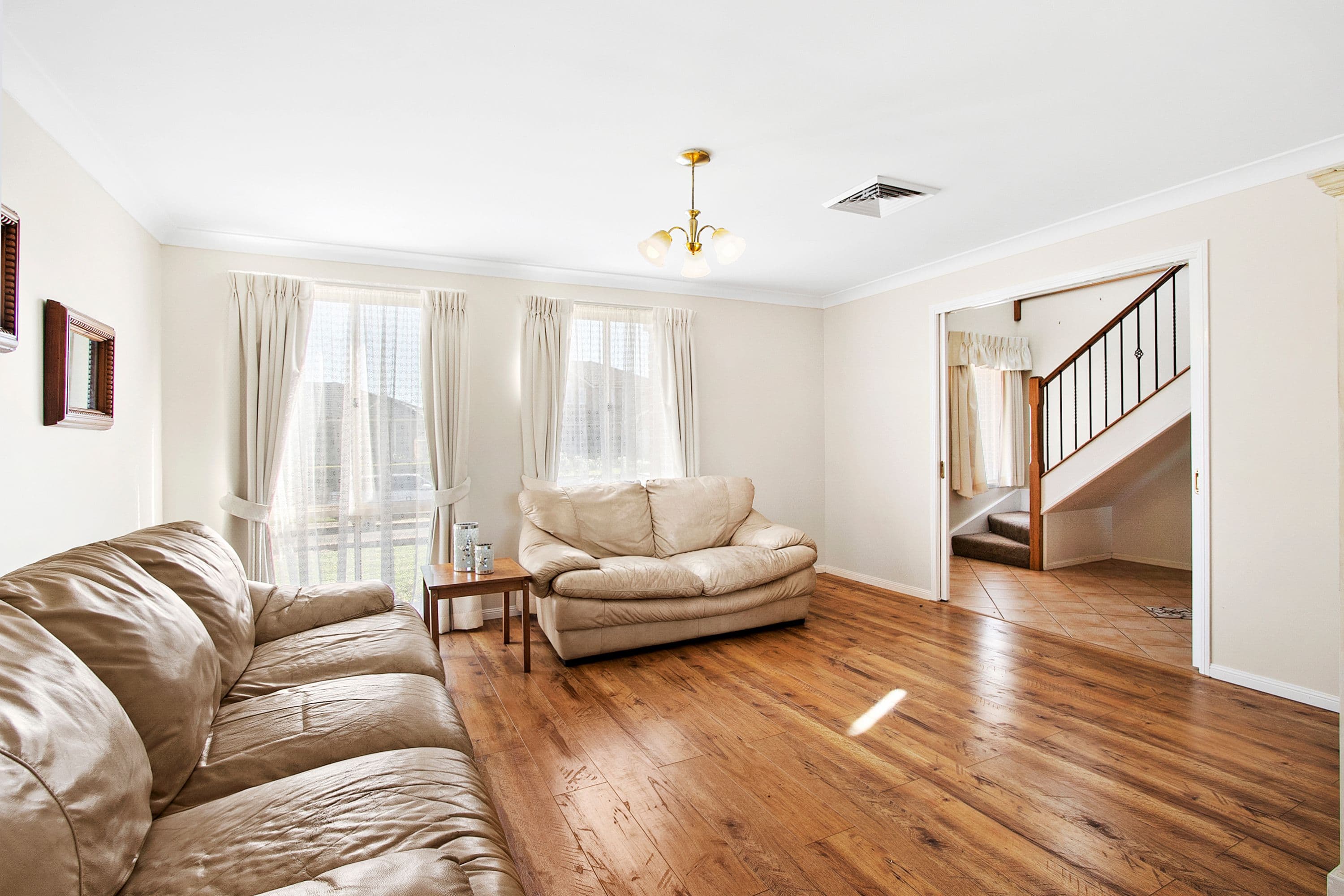 37 Ivy Avenue, McGraths Hill - Thumbnail 4