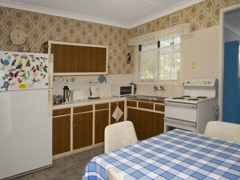 20 Brinawarr Street, BOMADERRY NSW 2541, Bomaderry - Thumbnail 3