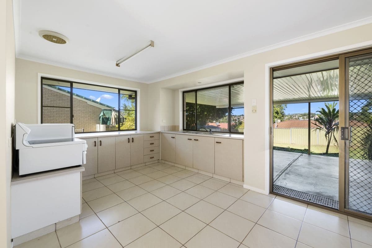 114 Howick St, TUMUT NSW 2720, Tumut - Thumbnail 4