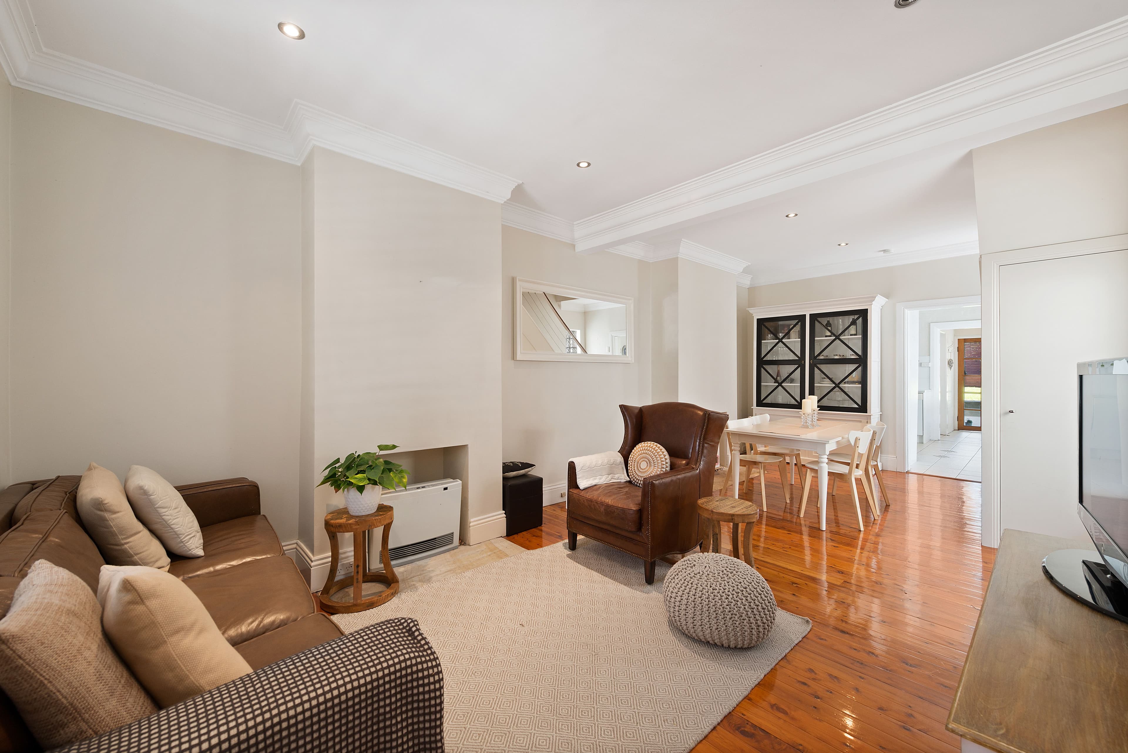 11 Lackey Street, St Peters - Image 1