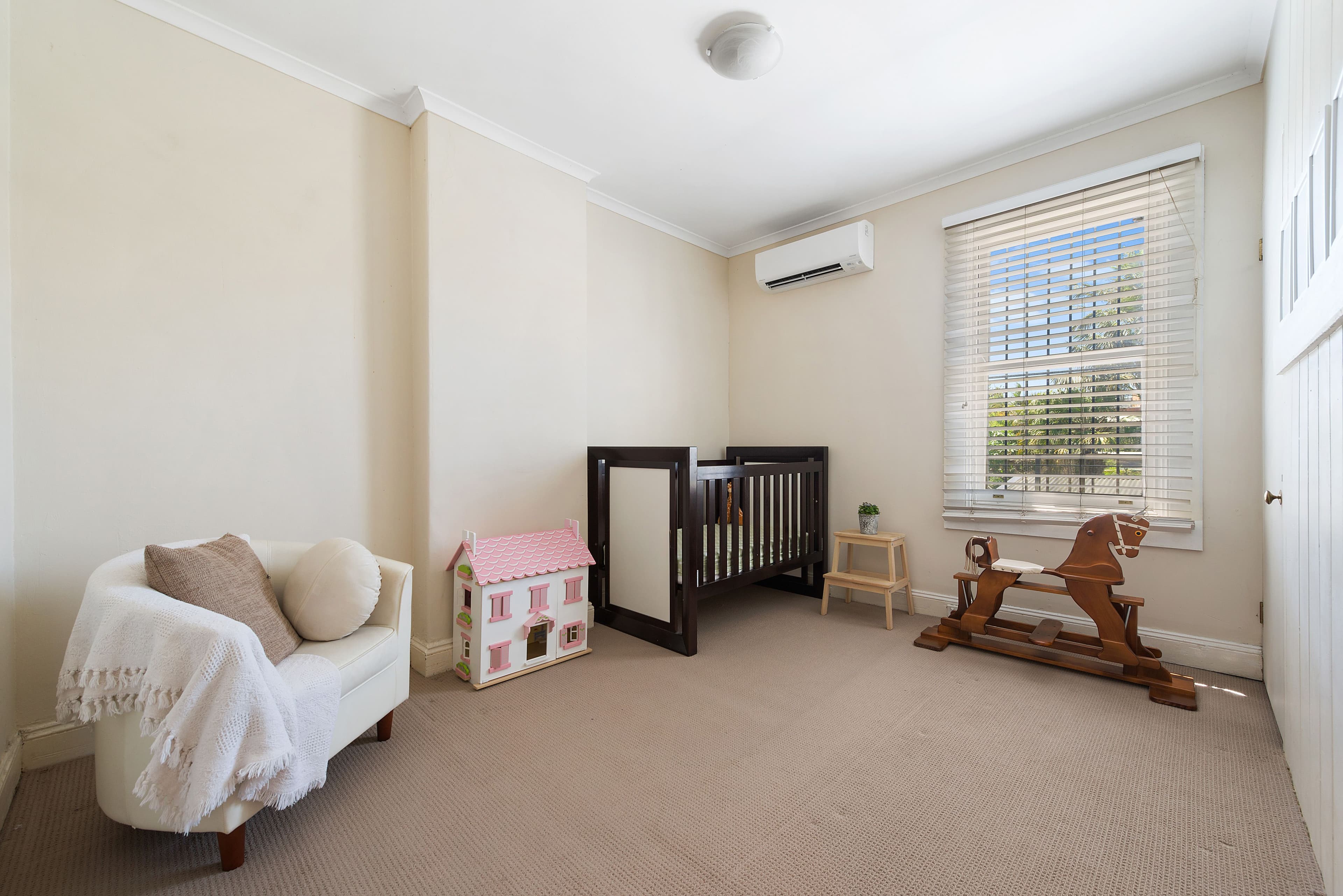 11 Lackey Street, St Peters - Thumbnail 7