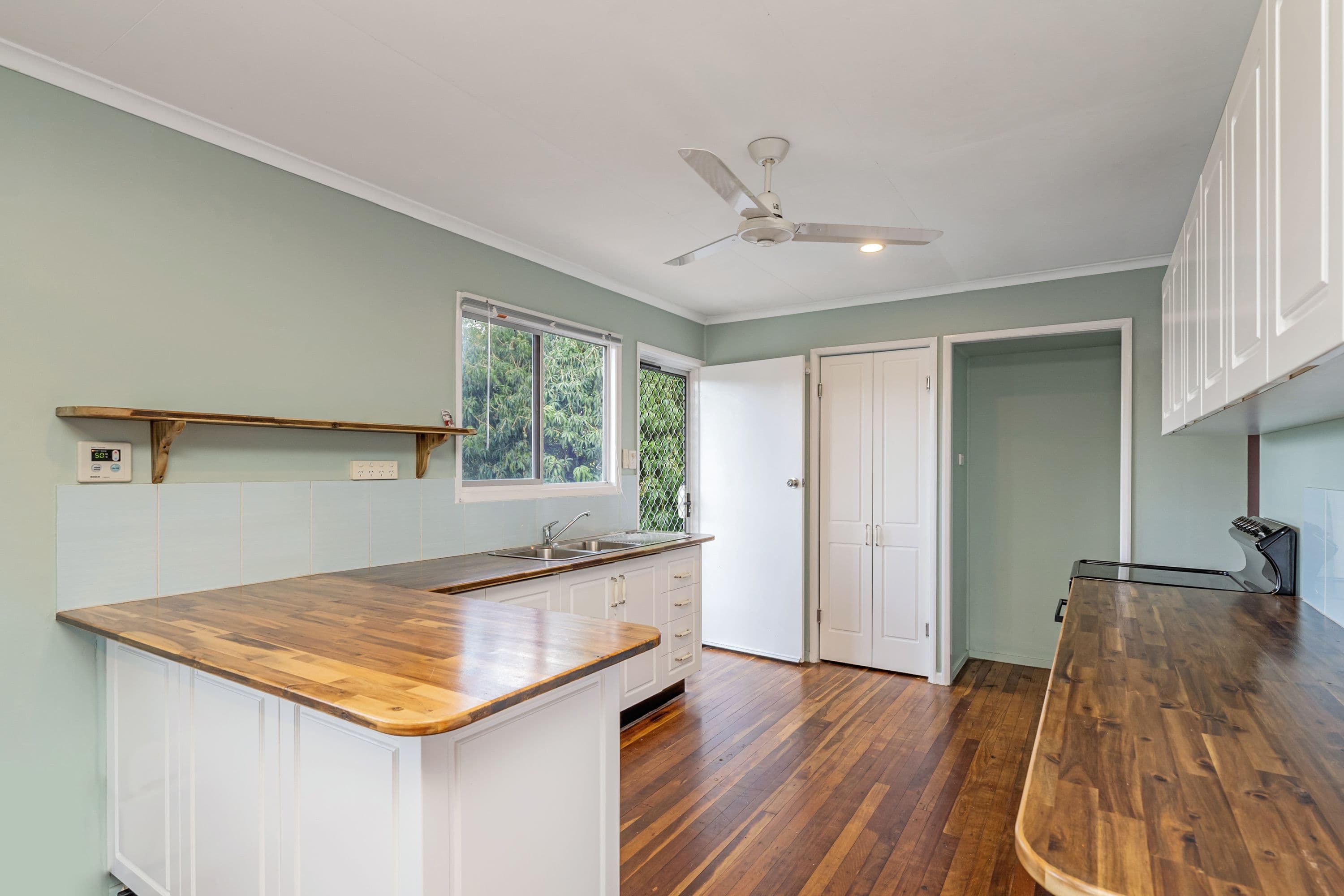 180 Mill Drive, Kirwan QLD 4817, Kirwan - Thumbnail 4