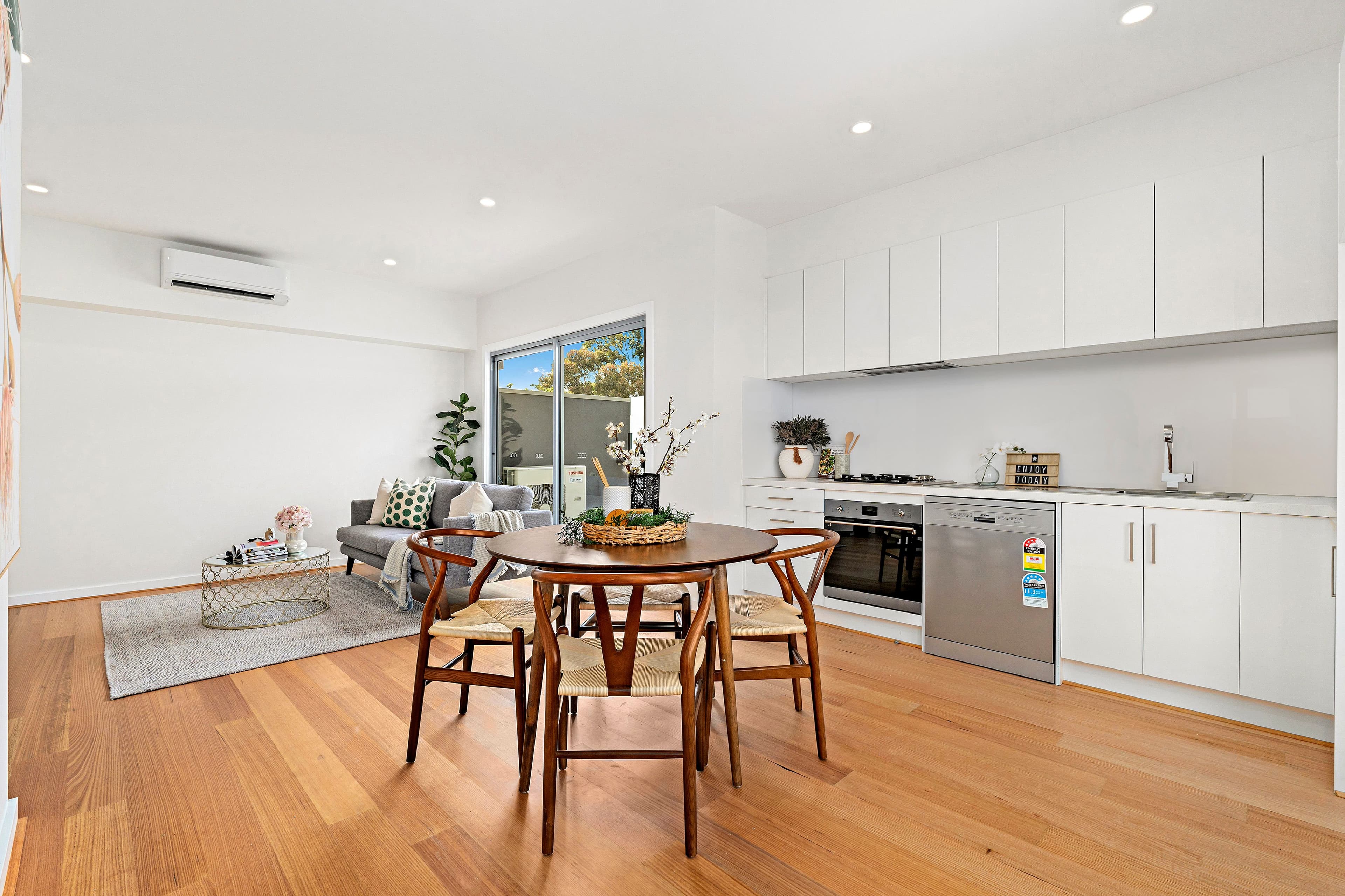176 East Boundary Road, Bentleigh East VIC 3165, Bentleigh East - Thumbnail 2