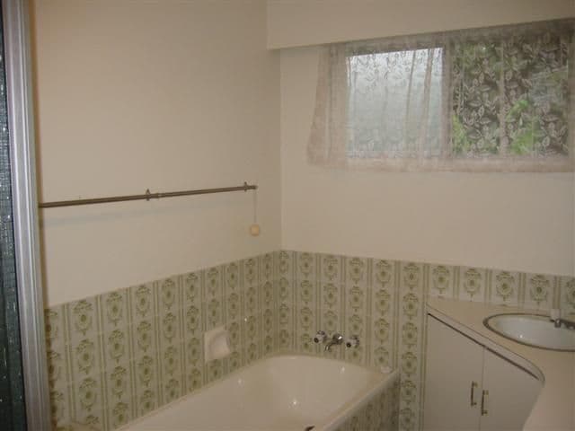 56 Kin Kora Drive, GLADSTONE QLD 4680, Gladstone - Thumbnail 5