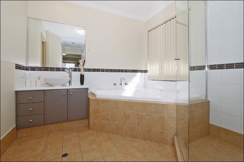 16 Tarradee Circuit, THORNLIE WA 6108, Thornlie - Thumbnail 5